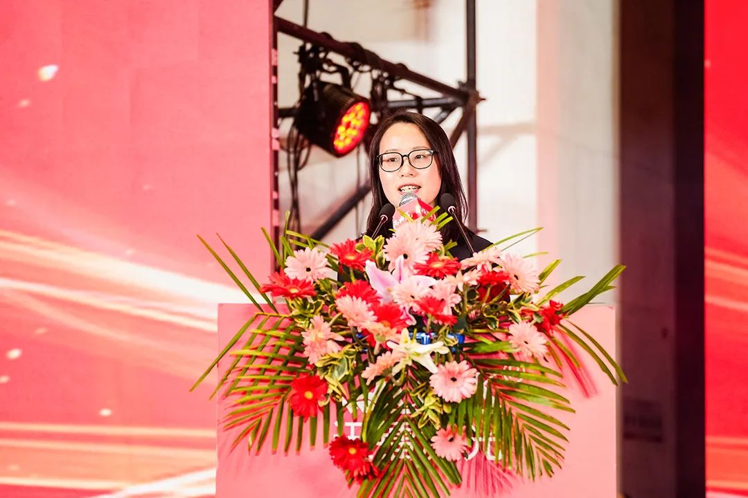 靈蟒賀歲，華章共啟 | 迅鐳激光2024年度工作總結(jié)會(huì)議暨年終盛典圓滿舉行！(圖9)