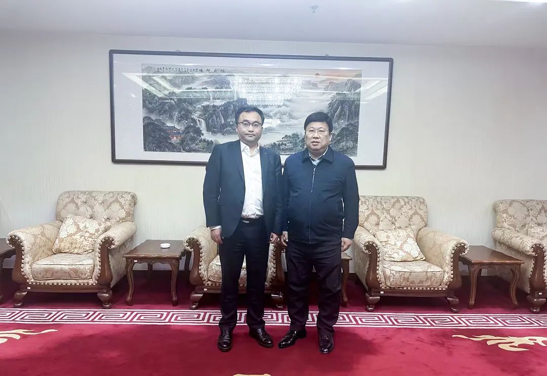 迅鐳激光董事長拜訪中國貿(mào)促會(huì)國際部部長吳蒙!(圖2)