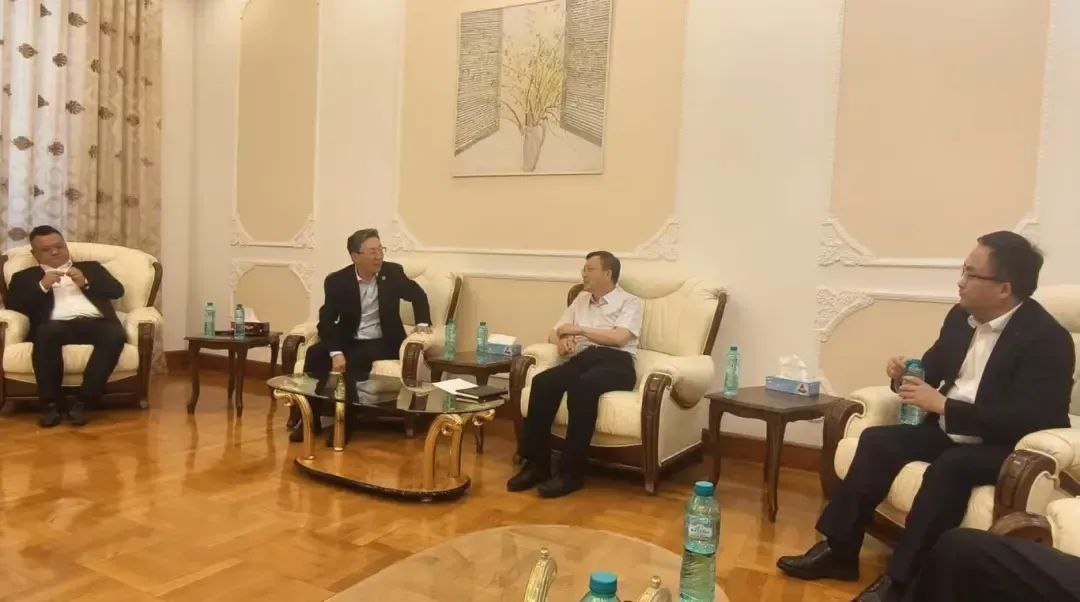 迅鐳激光董事長(zhǎng)顏章健率隊(duì)赴歐洲進(jìn)行商務(wù)考察(圖8)