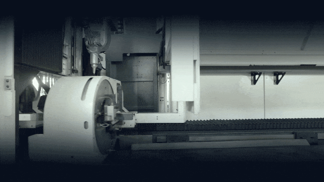 兩卡盤夾持切割時(shí)，小型管材甩動(dòng)嚴(yán)重怎么辦？迅鐳激光教你兩招，精準(zhǔn)切割不再難！(圖7)